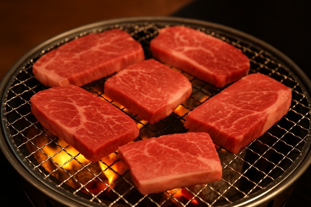 marbled-beef-grilling